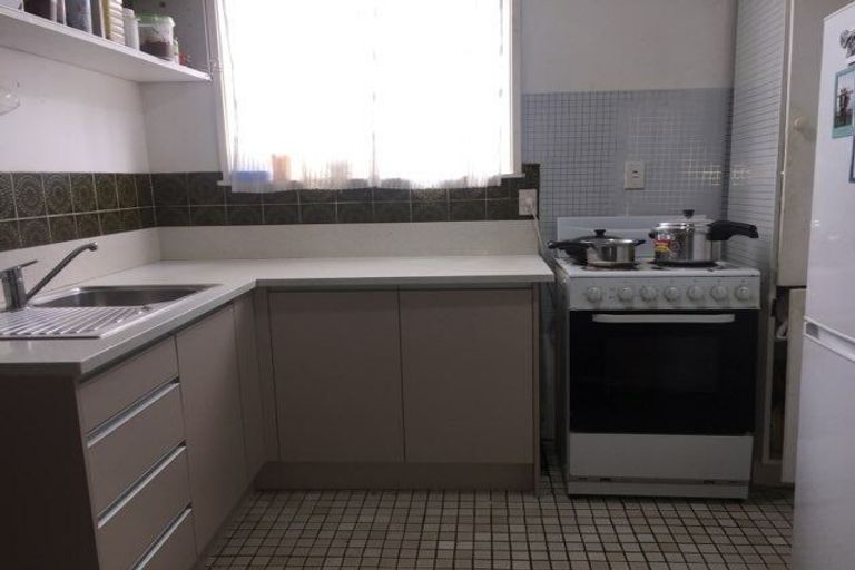 Photo of property in 20a Kenley Place, Avondale, Auckland, 1026