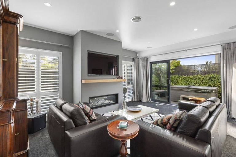 Photo of property in 129 Saint Albans Street, St Albans, Christchurch, 8014