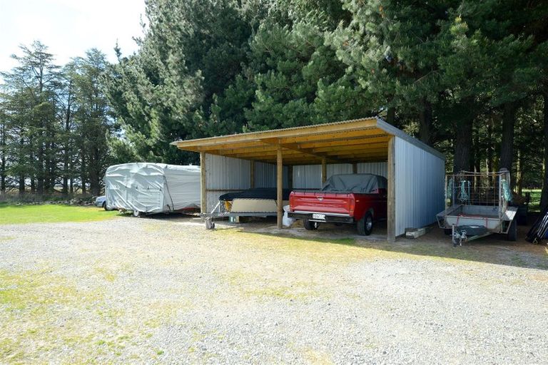 Photo of property in 100 Old West Coast Road, Yaldhurst, Christchurch, 7676
