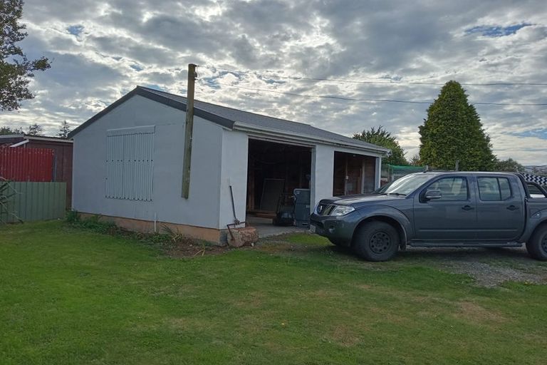 Photo of property in 80 Half Mile Road, Tuatapere, 9620