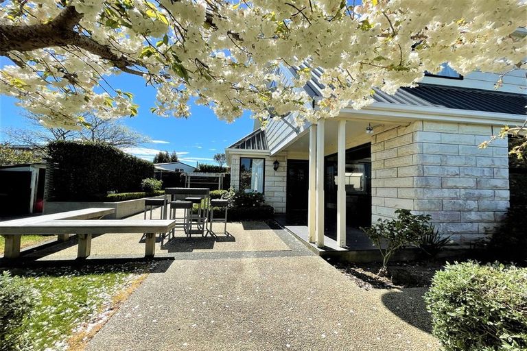 Photo of property in 12 Matai Place, Balclutha, 9230