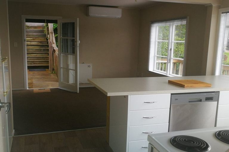 Photo of property in 519 Whangaparaoa Road, Stanmore Bay, Whangaparaoa, 0932