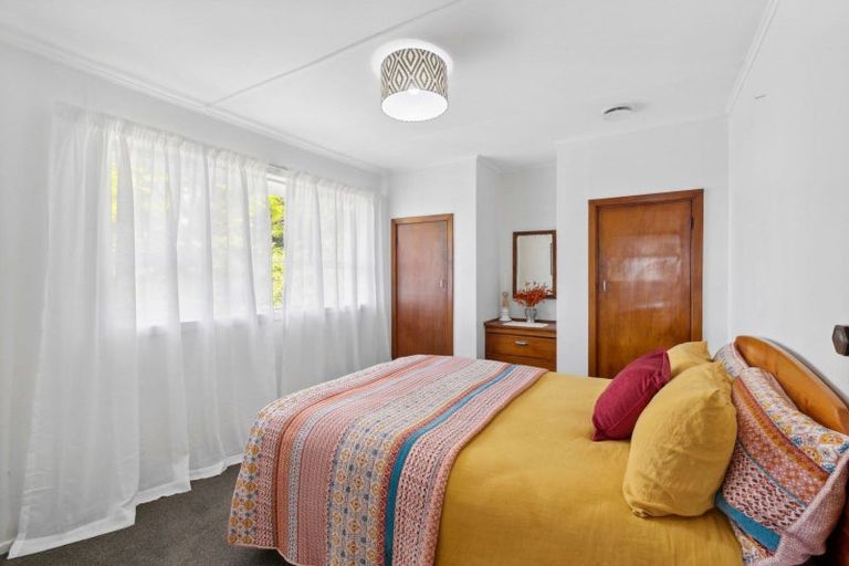 Photo of property in 401 Koru Road, Koru, New Plymouth, 4374