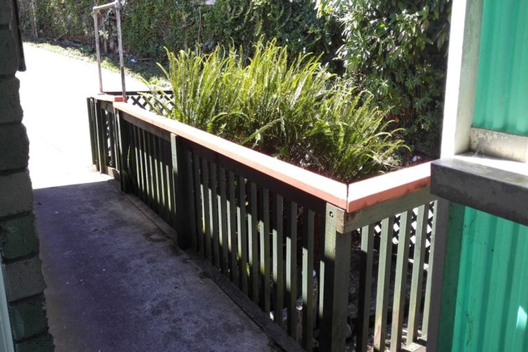 Photo of property in 20a Kenley Place, Avondale, Auckland, 1026