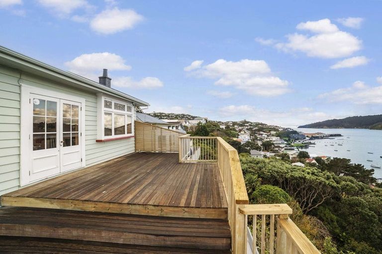 Photo of property in 69 Overtoun Terrace, Hataitai, Wellington, 6021