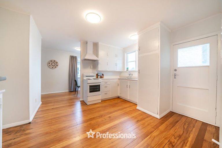 Photo of property in 17 Beth Street, Trentham, Upper Hutt, 5018