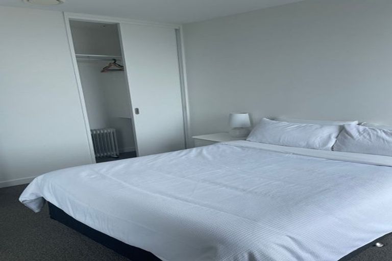 Photo of property in 302/19 Rawene Road, Birkenhead, Auckland, 0626