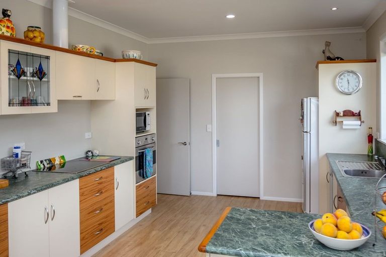 Photo of property in 19 Kauri Place, Pahiatua, 4910