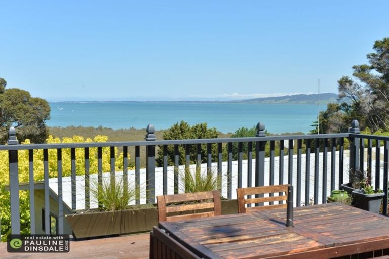 Photo of property in 39 Commins Road, Onerahi, Whangarei, 0110