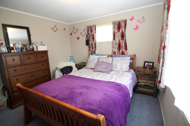 Photo of property in 15 Chaucer Place, Owhata, Rotorua, 3010