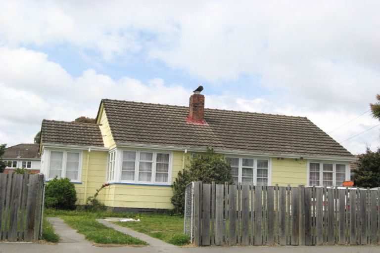 Photo of property in 147 Aorangi Road, Bryndwr, Christchurch, 8053