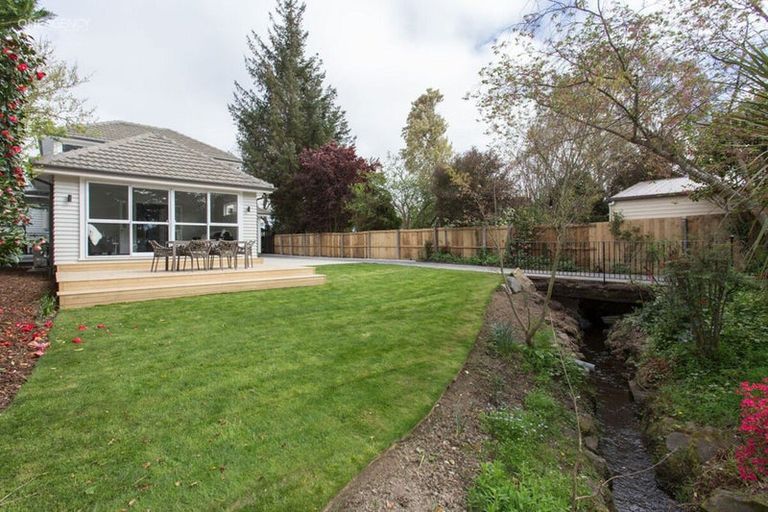 Photo of property in 70 Kellys Road, Mairehau, Christchurch, 8052