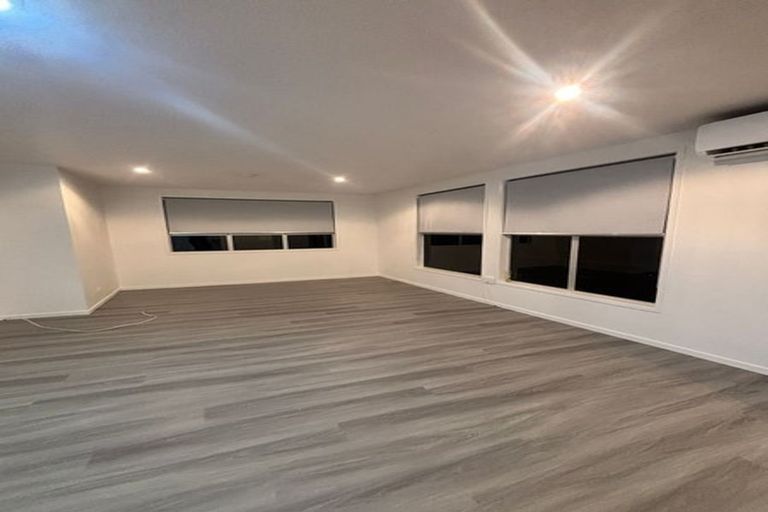 Photo of property in 2 Arnhem Place, Pukekohe, 2120