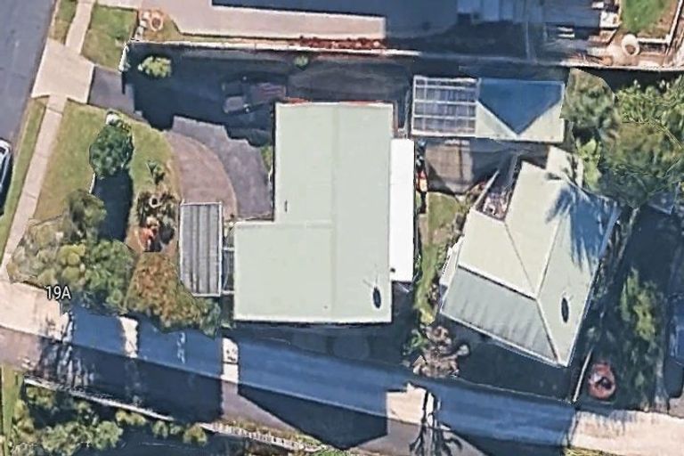 Photo of property in 17 Helvetia Drive, Browns Bay, Auckland, 0630