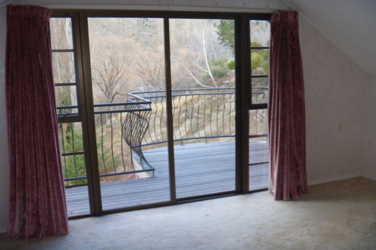 Photo of property in 23 Old Bridge Road, Bridge Hill, Alexandra, 9320