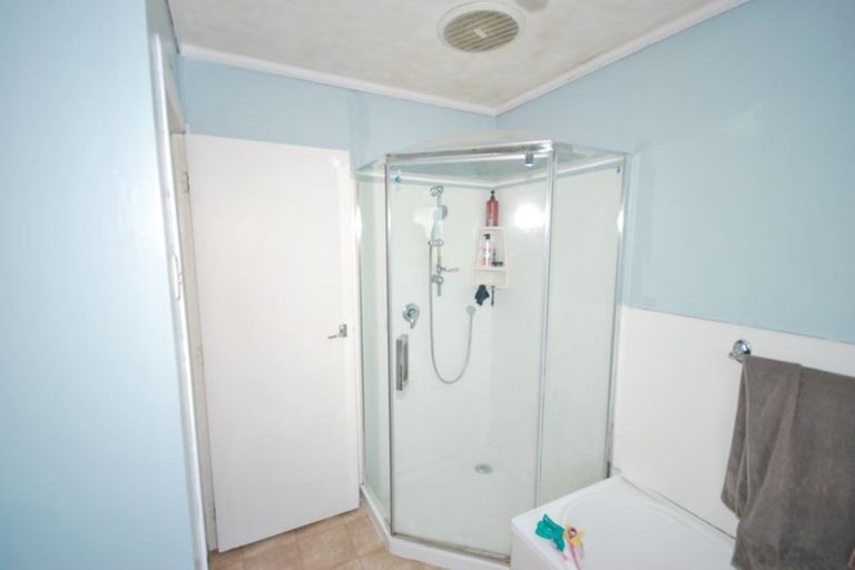 Photo of property in 309 Pakuranga Road, Pakuranga Heights, Auckland, 2010