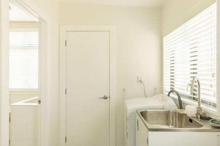 Photo of property in 14 Derby Street, Westport, 7825