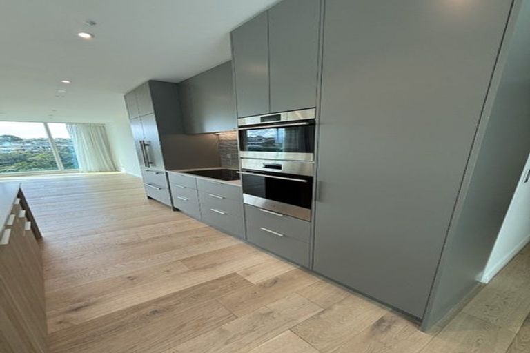 Photo of property in 601/20 Omana Road, Milford, Auckland, 0620