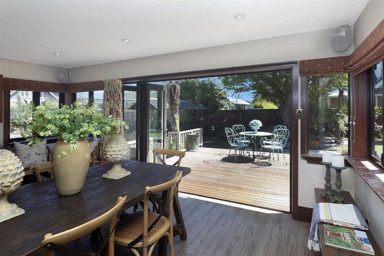 Photo of property in 283 Papanui Road, Merivale, Christchurch, 8052