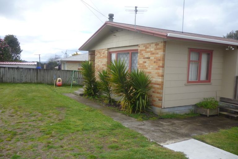 Photo of property in 4 Inverness Avenue, Hamilton East, Hamilton, 3216
