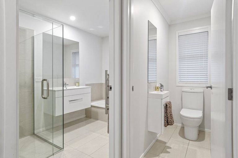 Photo of property in 24 Penetaka Heights, Pyes Pa, Tauranga, 3112