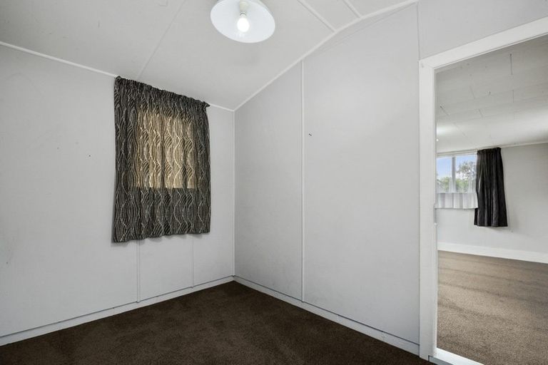 Photo of property in 228 Balmoral Drive, Tokoroa, 3420