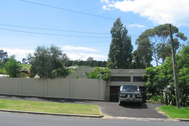 Photo of property in 64 Robley Crescent, Glendowie, Auckland, 1071