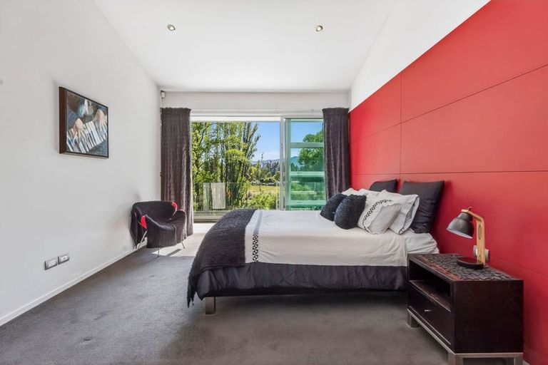 Photo of property in 62 Lagoon Avenue, Albert Town, Wanaka, 9305