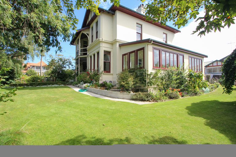 Photo of property in 32 Hull Street, South Hill, Oamaru, 9400
