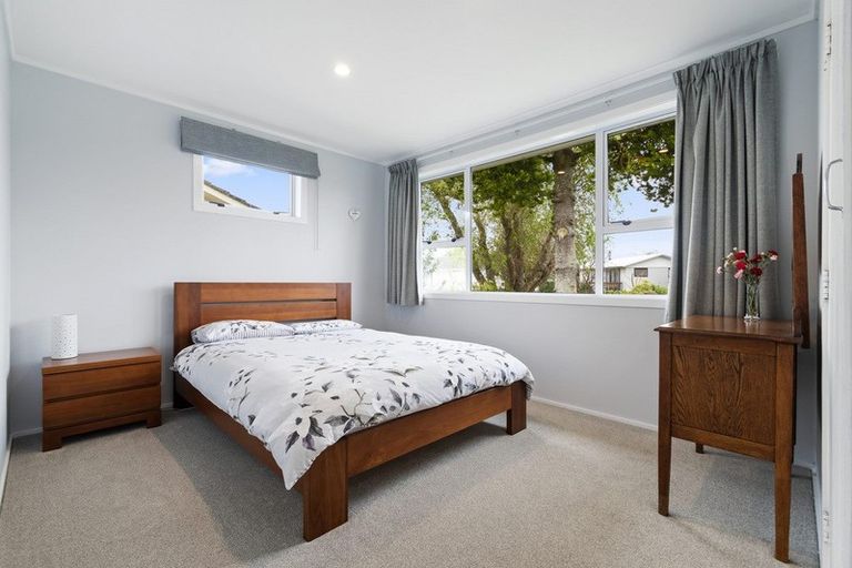 Photo of property in 18 Brightwell Street, Papakura, 2110