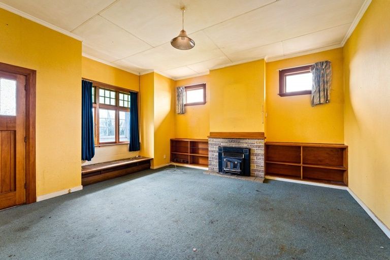 Photo of property in 18 Wyndham Street, Carterton, 5713