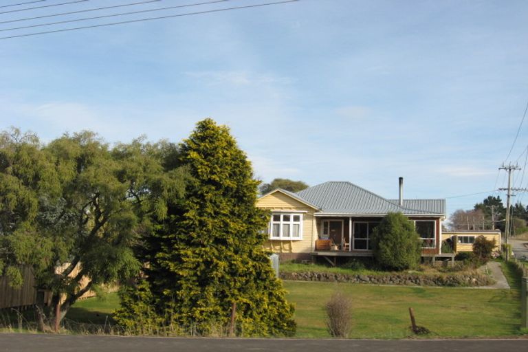 Photo of property in 25 Beach Street, Waikouaiti, 9510