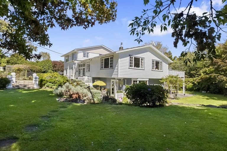 Photo of property in 1324 Egmont Road, Egmont Village, Inglewood, 4386