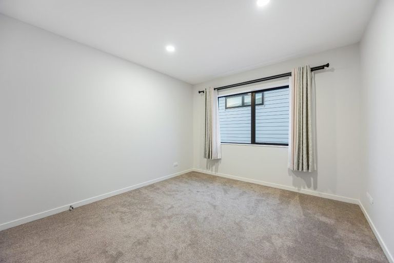 Photo of property in 41 Windlass Street, Long Bay, Auckland, 0630