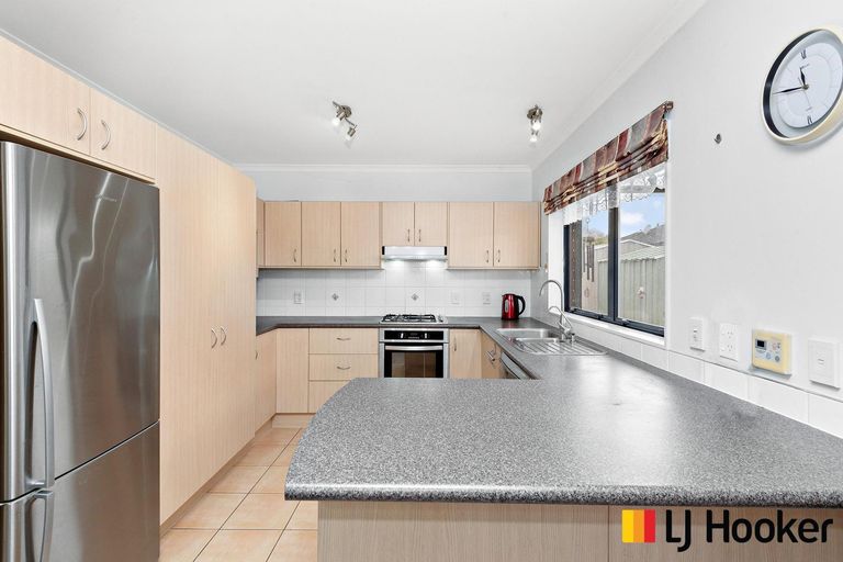 Photo of property in 50 Milson Drive, Papakura, 2110