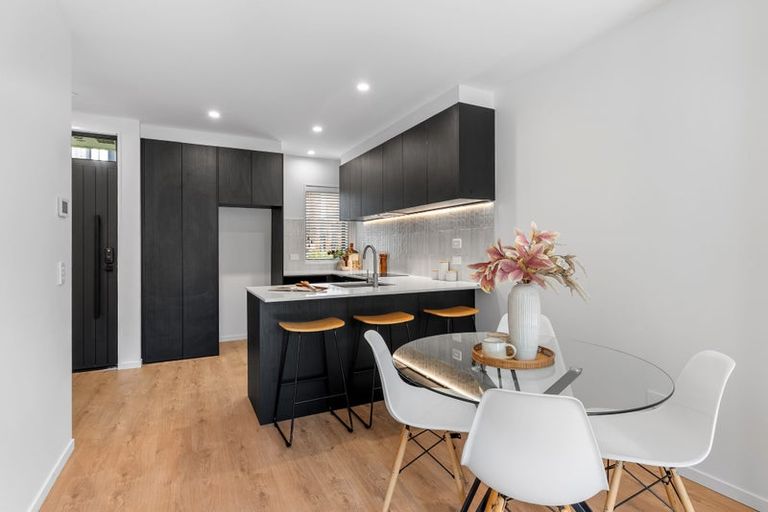 Photo of property in 3/15 Donald Place, St Albans, Christchurch, 8014