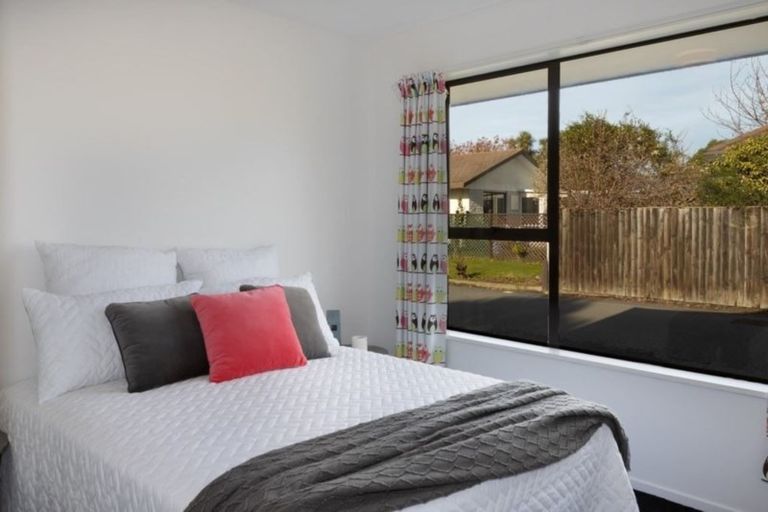 Photo of property in 2 Flaxwood Lane, Waltham, Christchurch, 8023