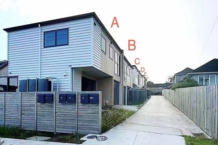 Photo of property in 25a Crawford Avenue, Mangere Bridge, Auckland, 2022