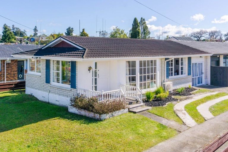 Photo of property in 24a Howell Avenue, Riverlea, Hamilton, 3216