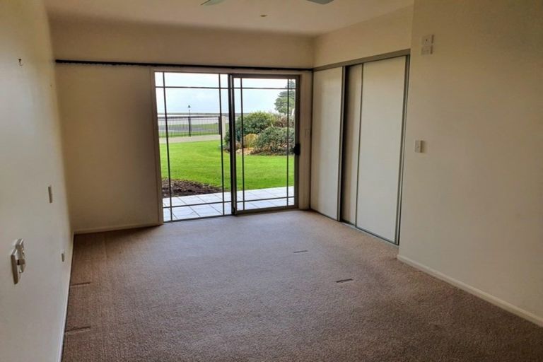 Photo of property in Harbour View, 9/100 Customhouse Street, Gisborne, 4010