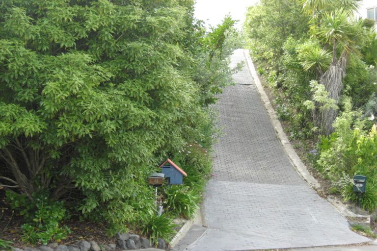 Photo of property in 4 De Thier Lane, Richmond Hill, Christchurch, 8081