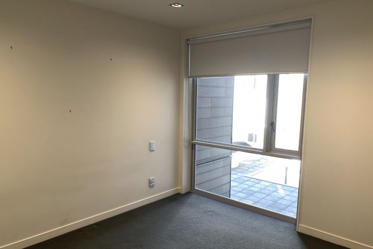 Photo of property in Monument Apartments, 3g/245 Wakefield Street, Te Aro, Wellington, 6011
