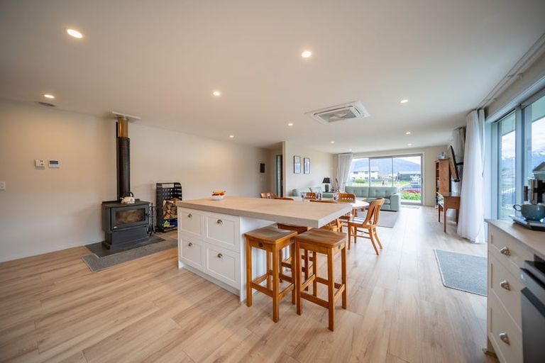 Photo of property in 61 Orbell Crescent, Te Anau, 9679