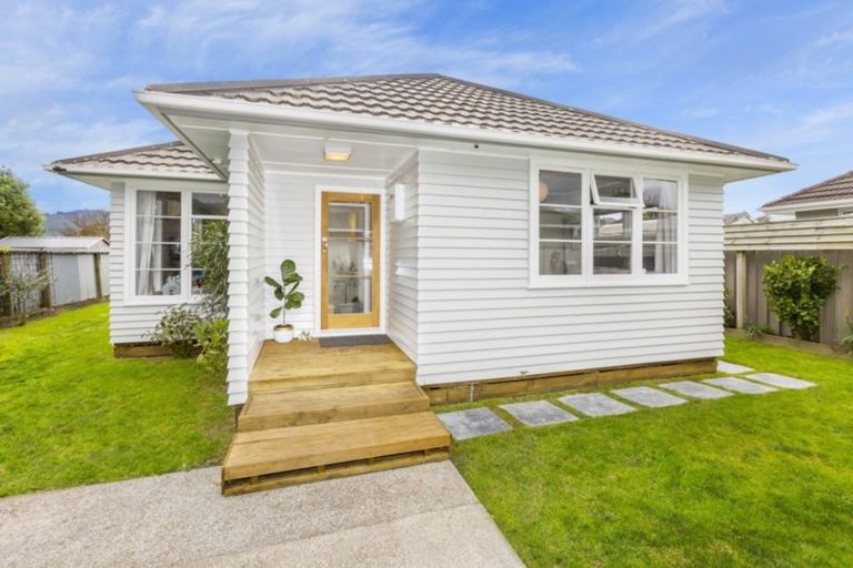 Photo of property in 44a Seddon Street, Wallaceville, Upper Hutt, 5018