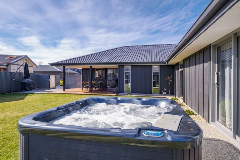 Photo of property in 54 Larch Crescent, Alexandra, 9320