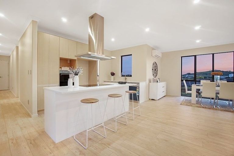 Photo of property in 8 Ascension Lane, Pokeno, 2471