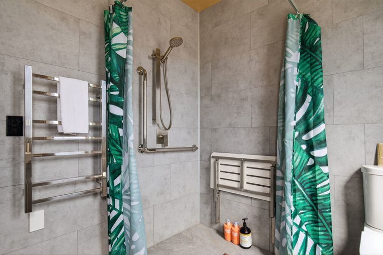 Photo of property in 1535a Teviot Road, Millers Flat, Roxburgh, 9572