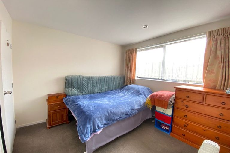 Photo of property in 39 Casuarina Road, Half Moon Bay, Auckland, 2012