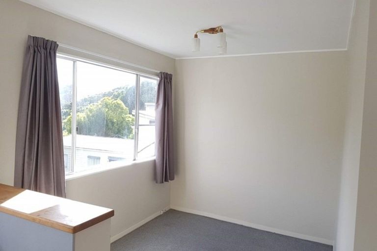 Photo of property in 22 Vancouver Street, Kingston, Wellington, 6021