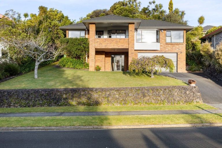 Photo of property in 6 Tironui Terrace, Western Heights, Hamilton, 3200